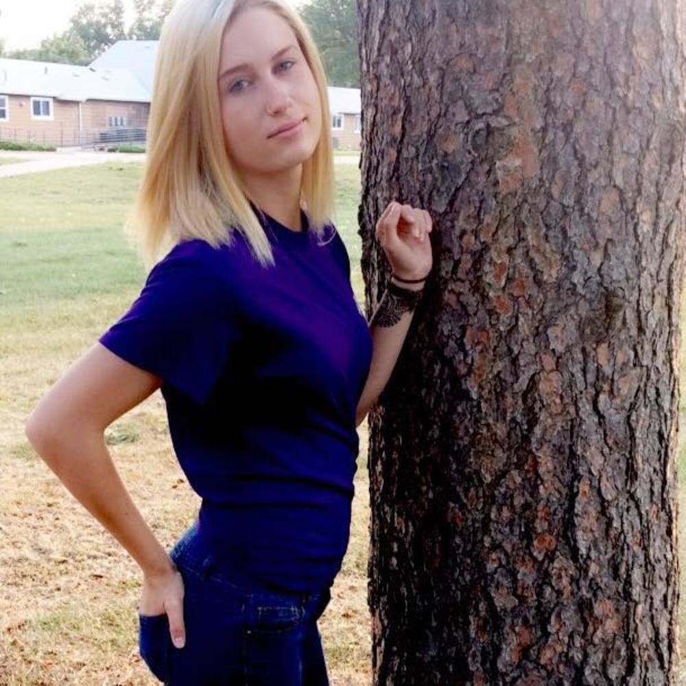 Meet your Posher, Jana